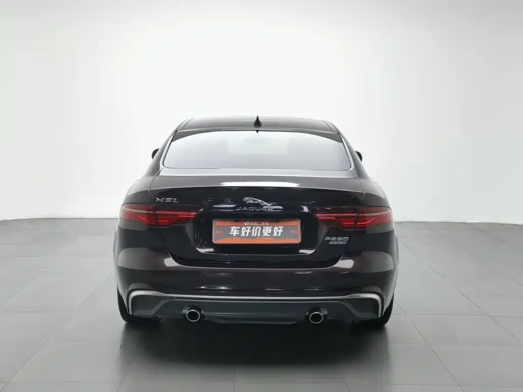 Jaguar XEL — фото 9