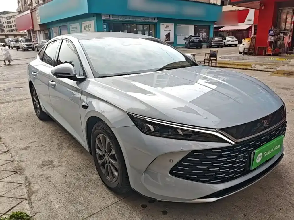 BYD Qin L — фото 5