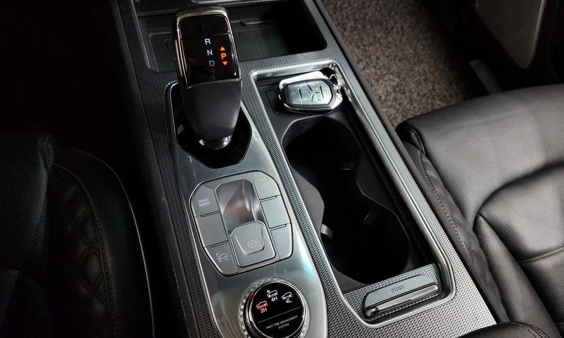 KG Mobility (Ssangyong) Rexton — фото 8