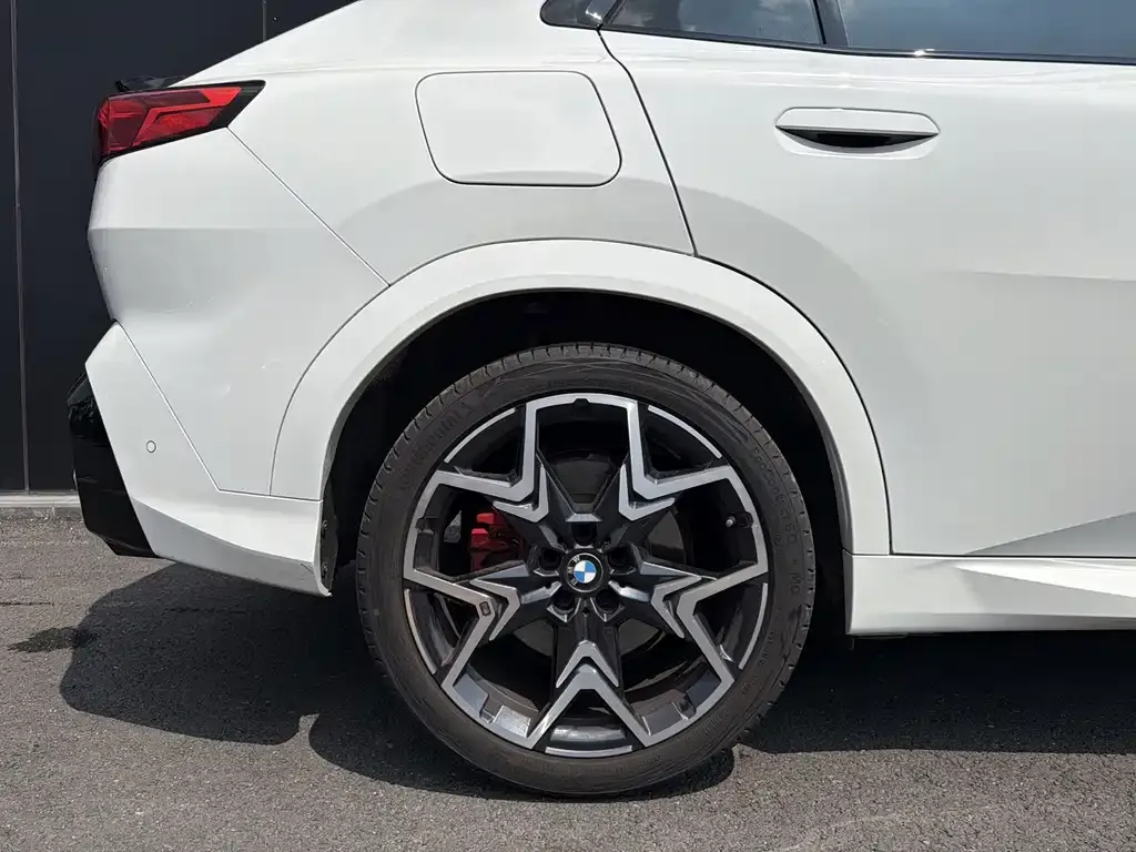 BMW X2 M35i — фото 3