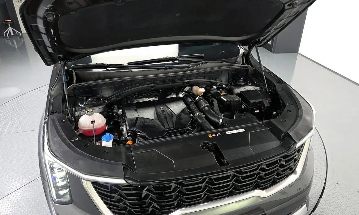 Kia Sorento — фото 9