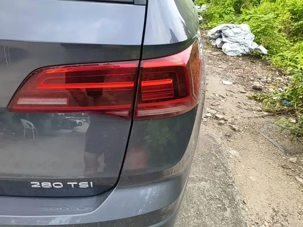 Volkswagen Tharu — фото 6