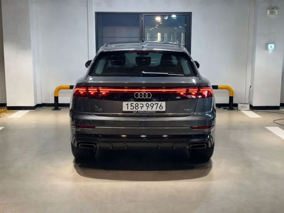 Audi Q8 — фото 4