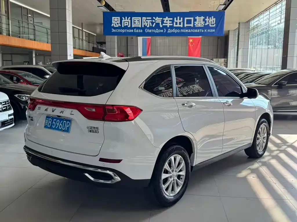 Haval M6 — фото 8