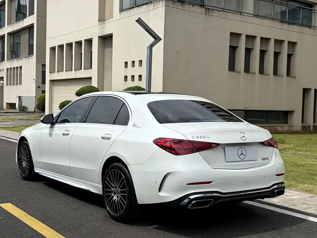 Mercedes-Benz C-Class — фото 2