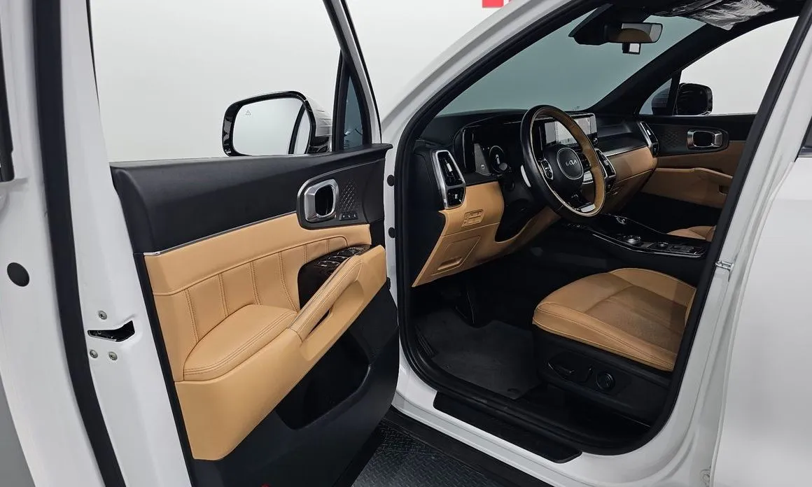 Kia Sorento — фото 5