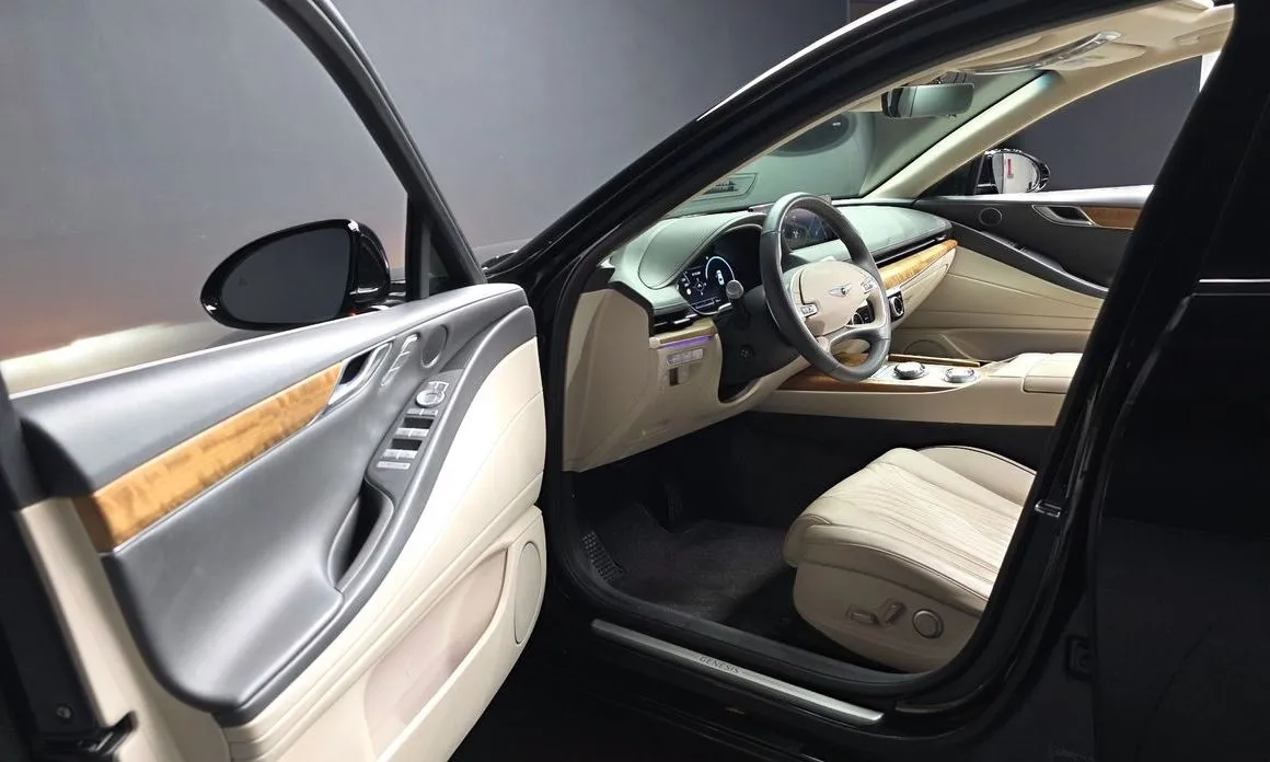 Genesis G80 — фото 10