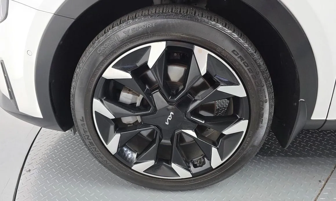 Kia Sorento — фото 7