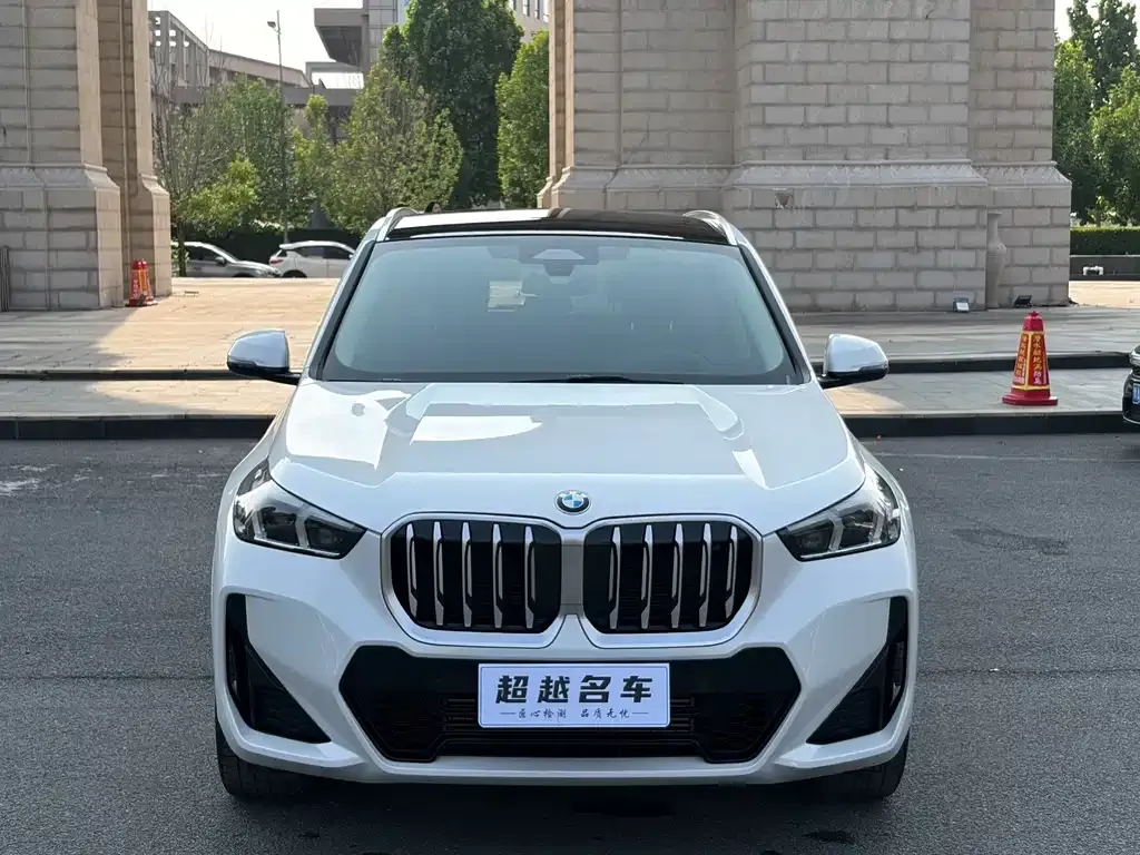 BMW X1 — фото 4