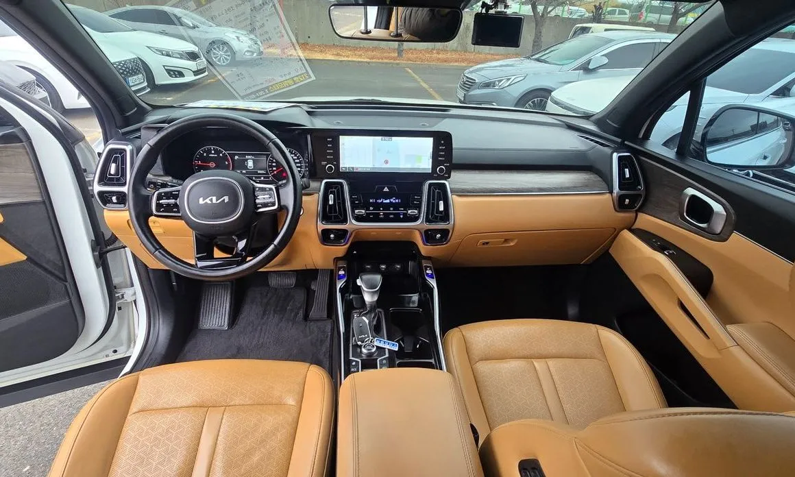 Kia Sorento — фото 5