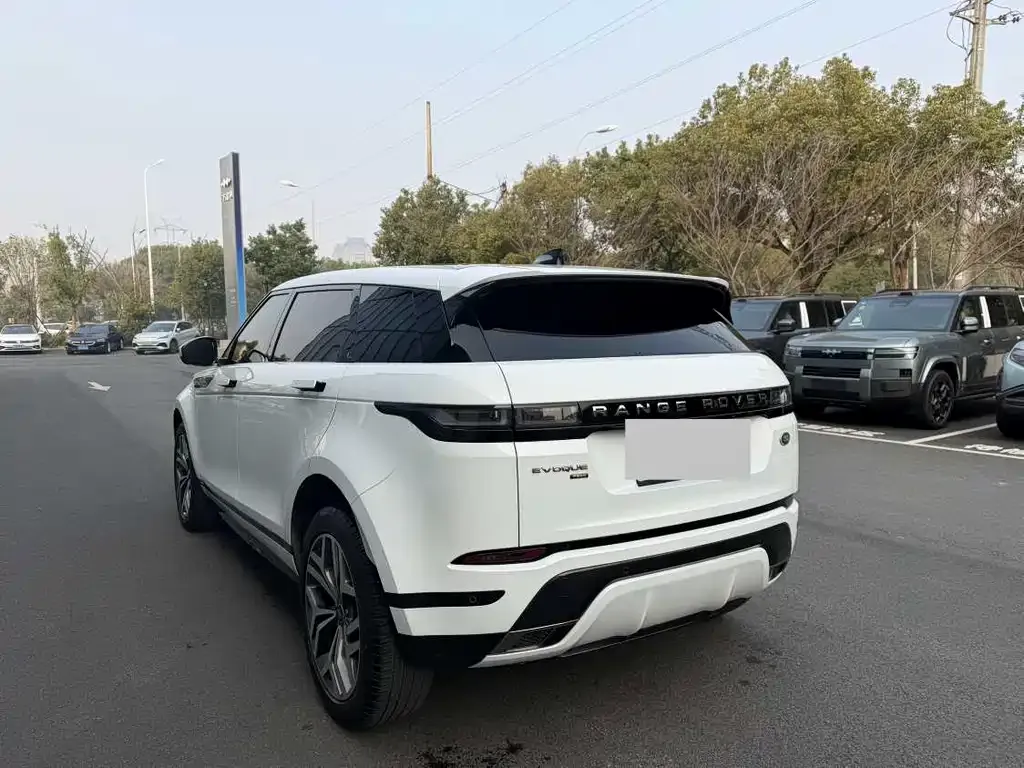 Land Rover Evoque — фото 2