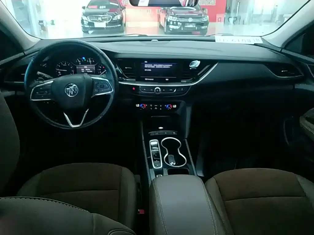 Buick Regal — фото 2