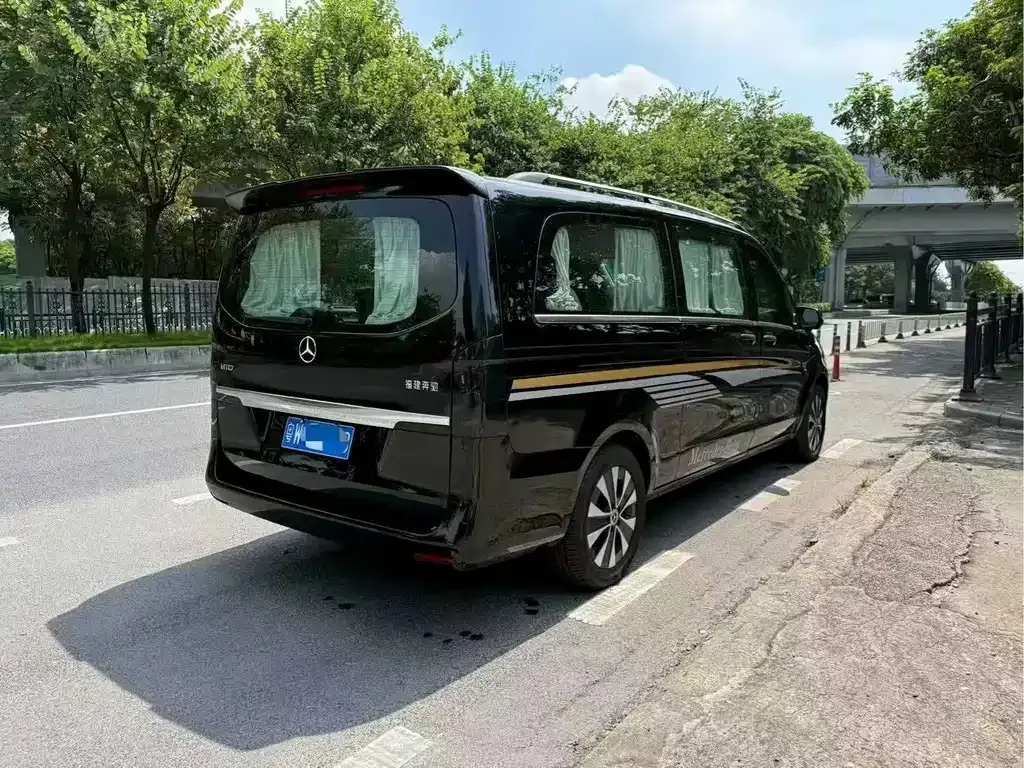 Mercedes-Benz Vito — фото 9