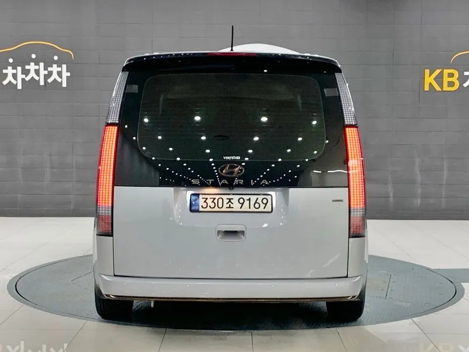 Hyundai Staria — фото 2