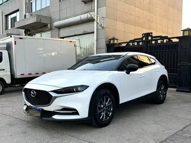 Mazda CX-4 — фото 1