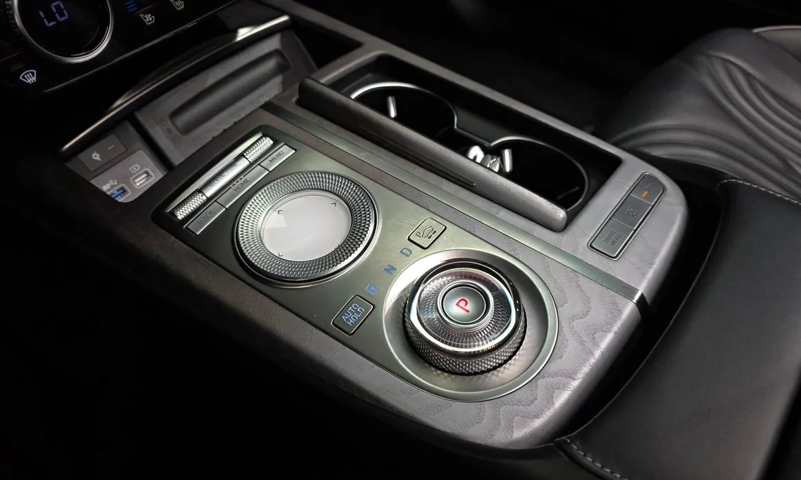 Genesis G80 — фото 10