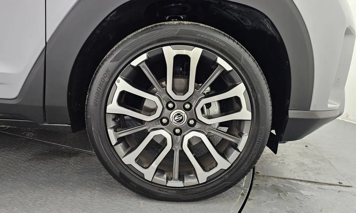KG Mobility (Ssangyong) Torres — фото 9
