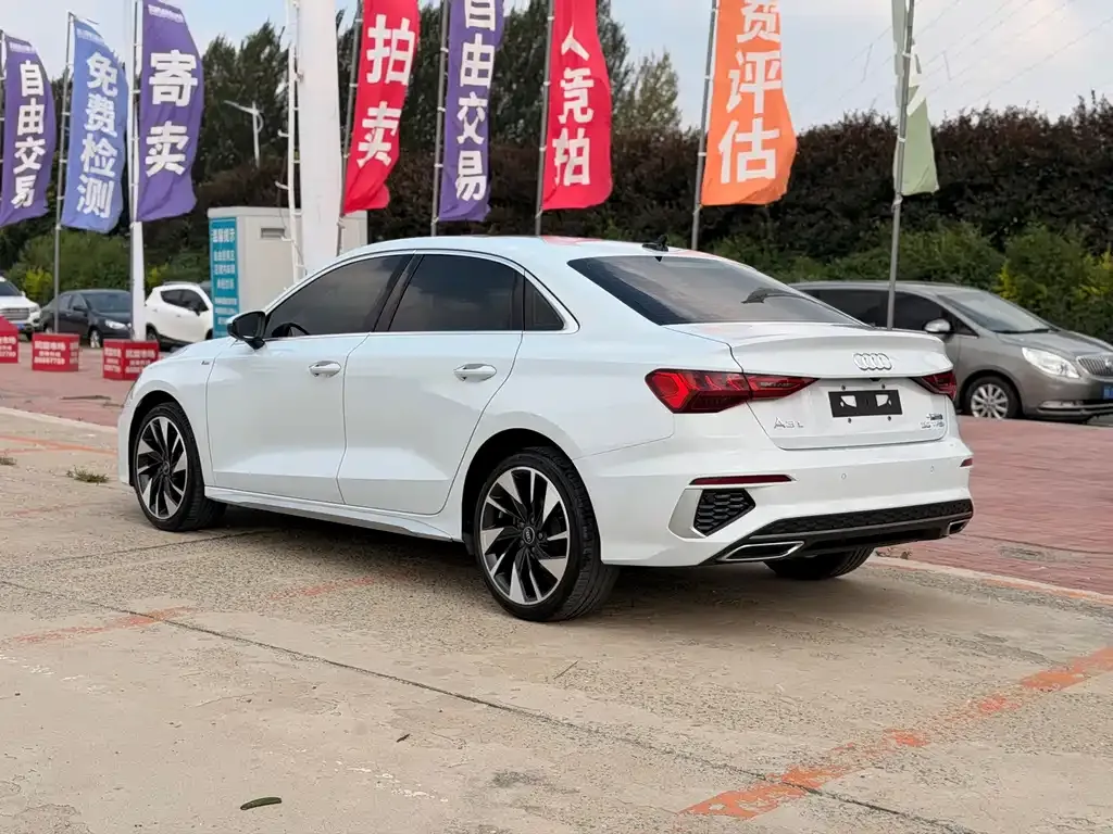 Audi A3 — фото 6