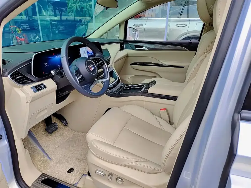 Buick GL8 Hybrid — фото 5