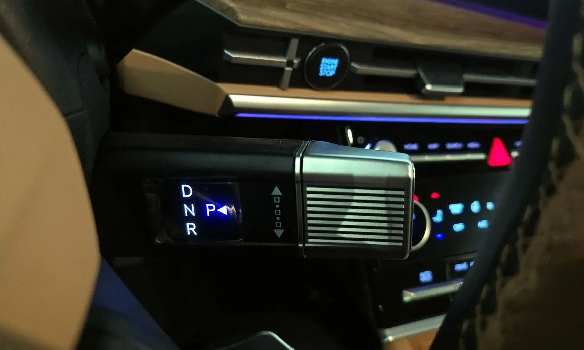 Hyundai Santafe — фото 5