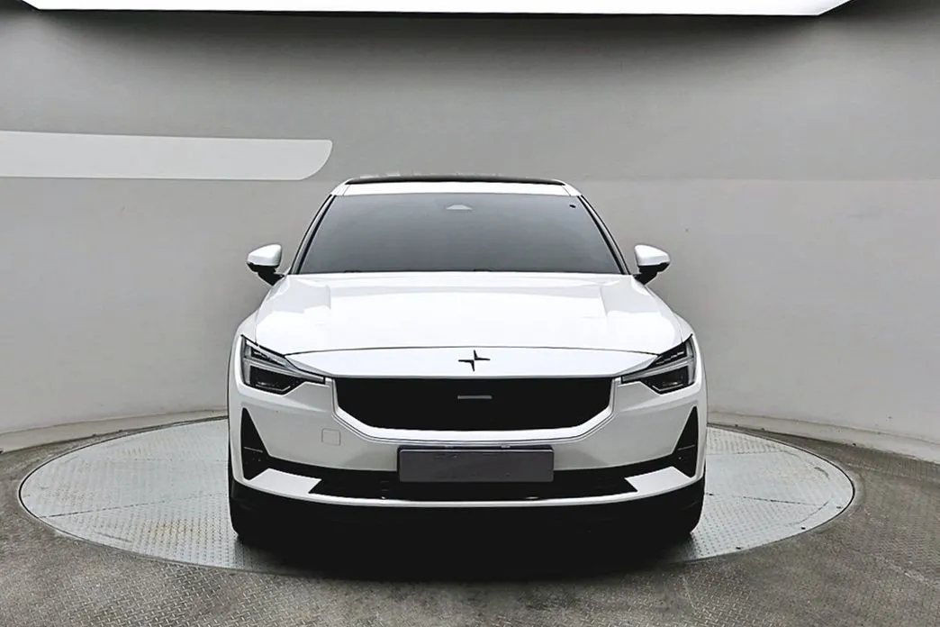 Polestar Polestar 2 — фото 1