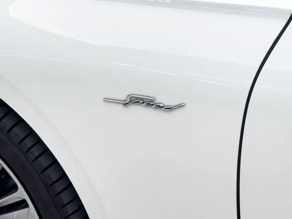 Bentley Continental PHEV — фото 4