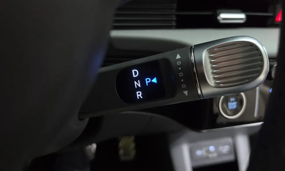 Hyundai Ioniq5 — фото 2