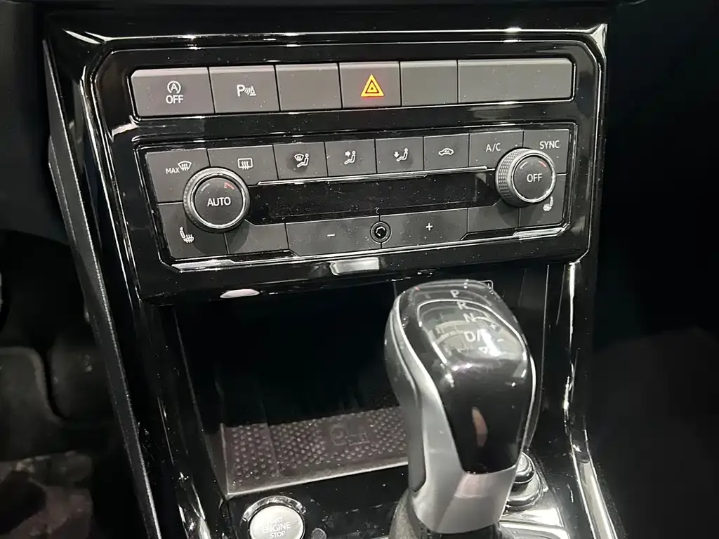 Volkswagen Tharu — фото 6