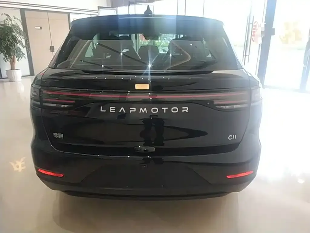 Leapmotor C11 — фото 5