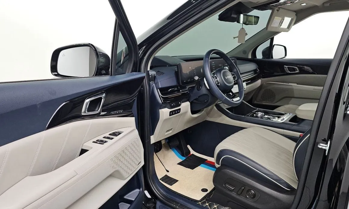 Kia Carnival — фото 10