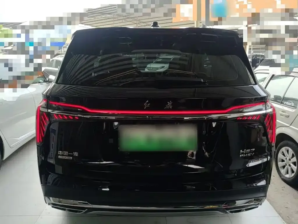 Hongqi HS7 PHEV — фото 7