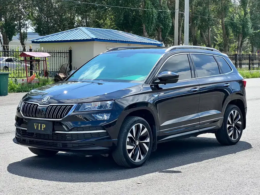 Skoda Karoq — фото 1
