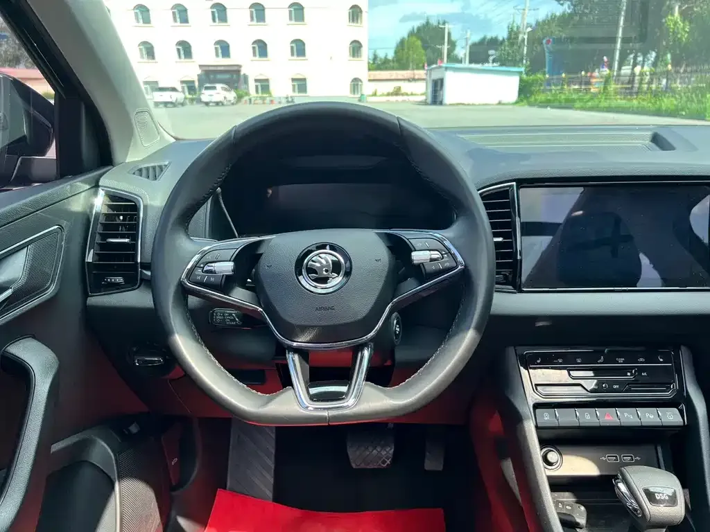 Skoda Karoq — фото 4