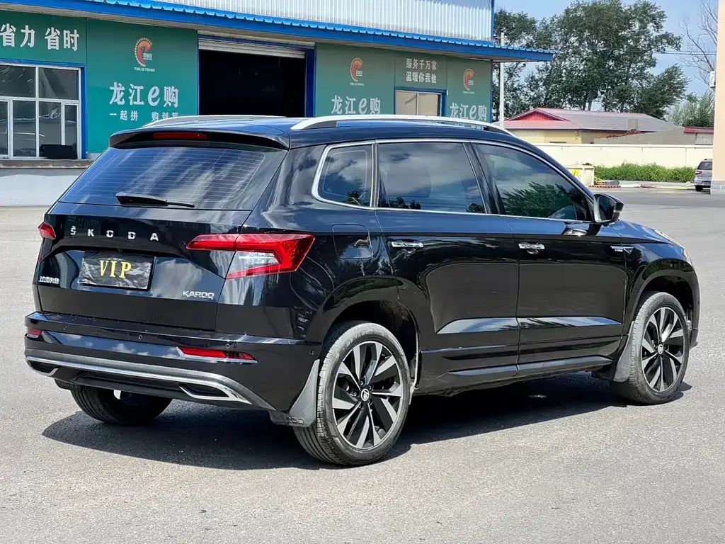 Skoda Karoq — фото 8