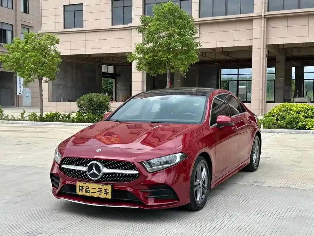 Mercedes-Benz A-Class — фото 1