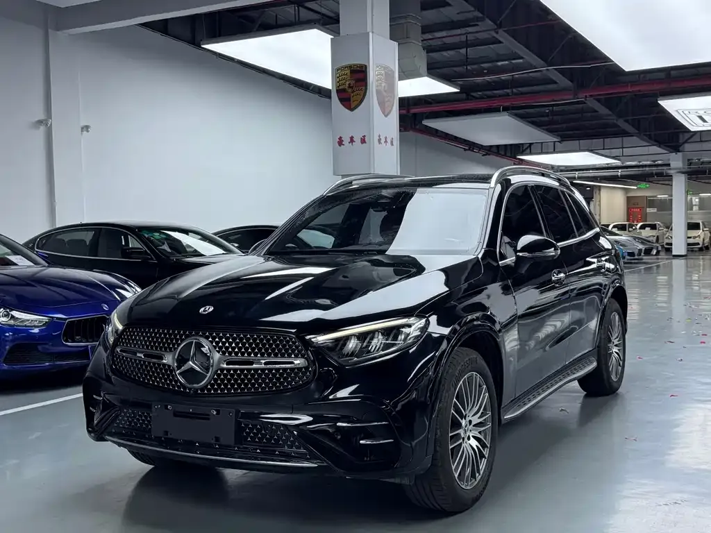 Mercedes-Benz GLC — фото 1