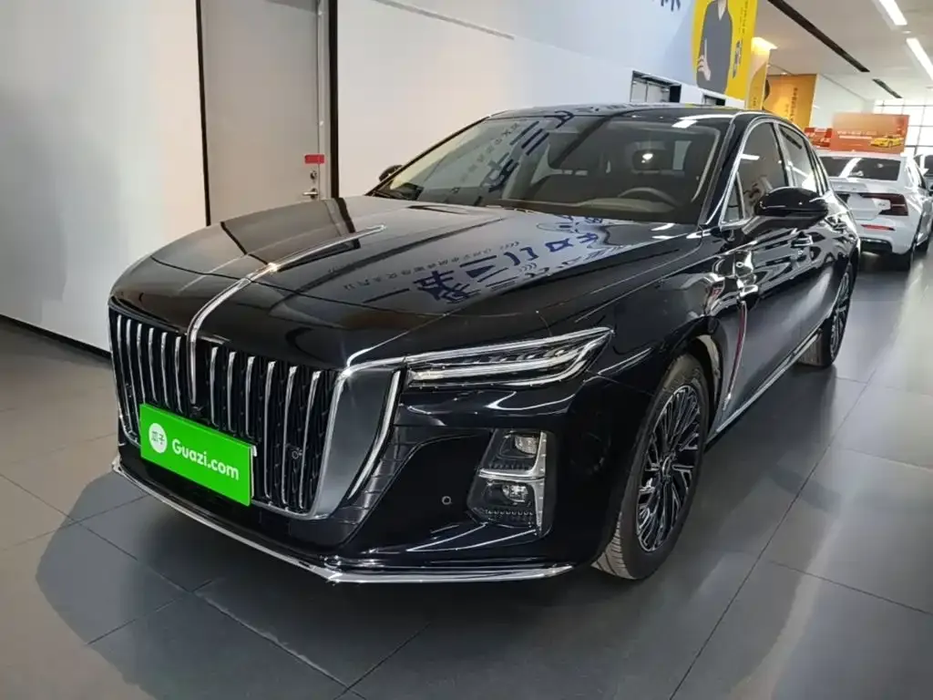 Hongqi H5 — фото 1