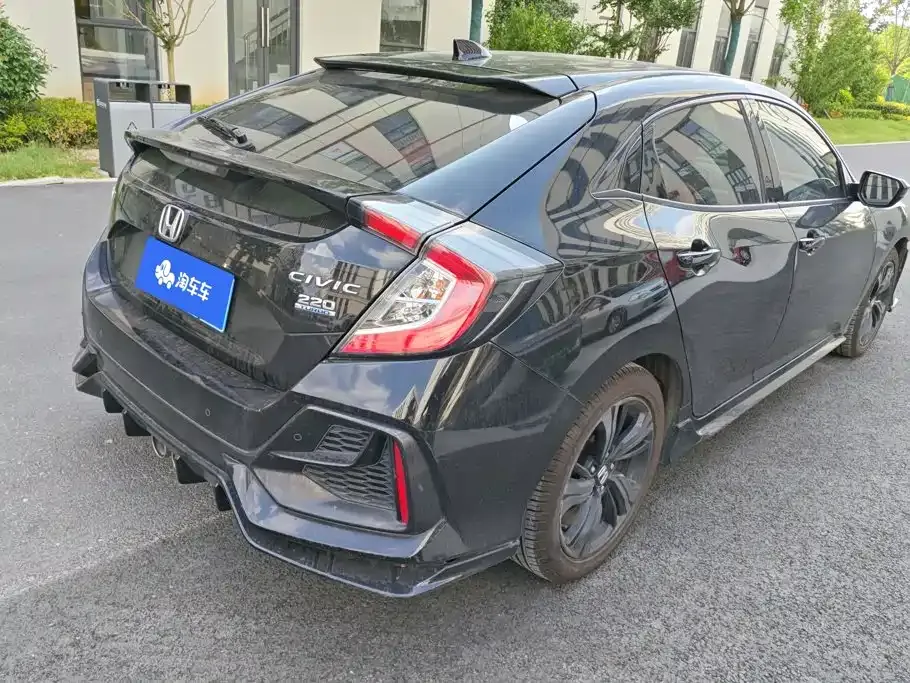 Honda Civic — фото 5