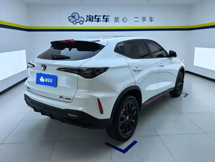 Changan X5 PLUS — фото 6