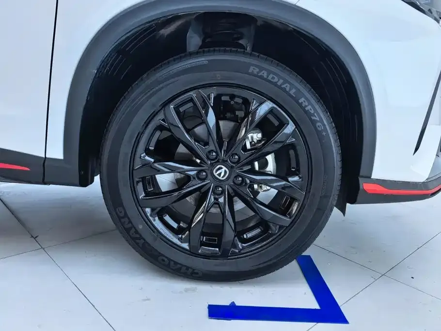 Changan X5 PLUS — фото 7