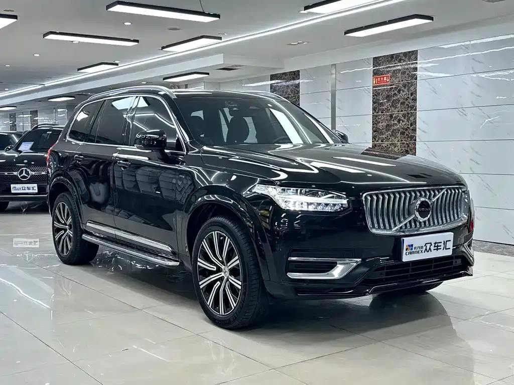 Volvo XC90 — фото 5