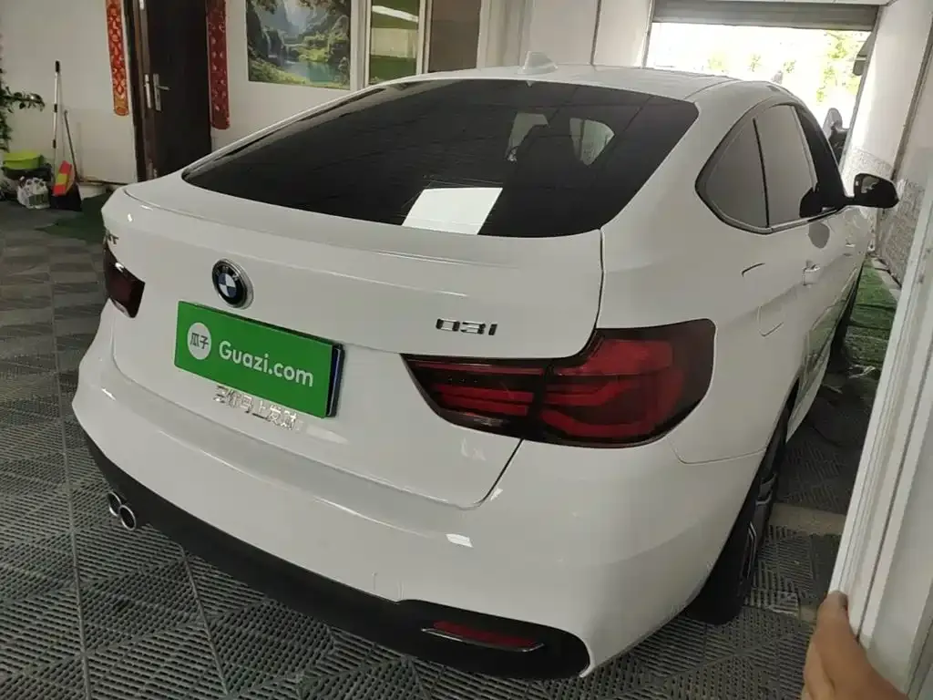 BMW 3 Series GT — фото 5