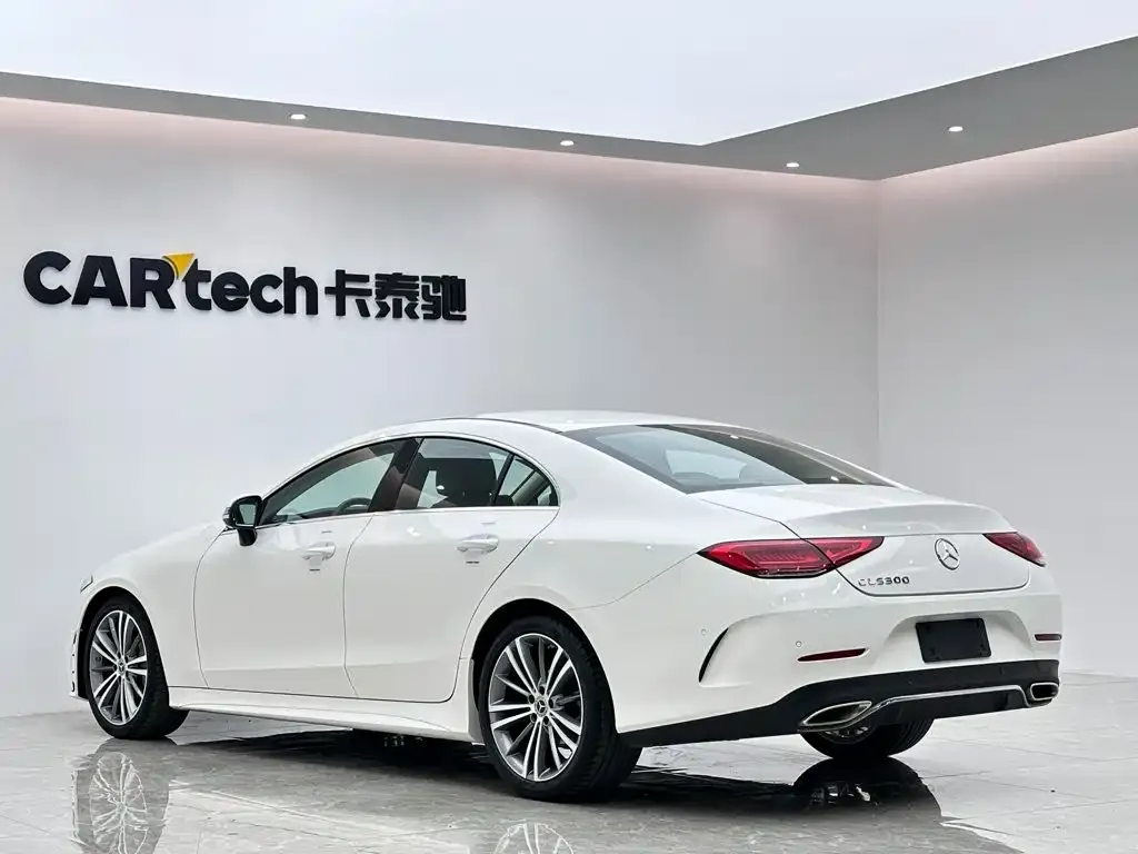 Mercedes-Benz CLS — фото 7