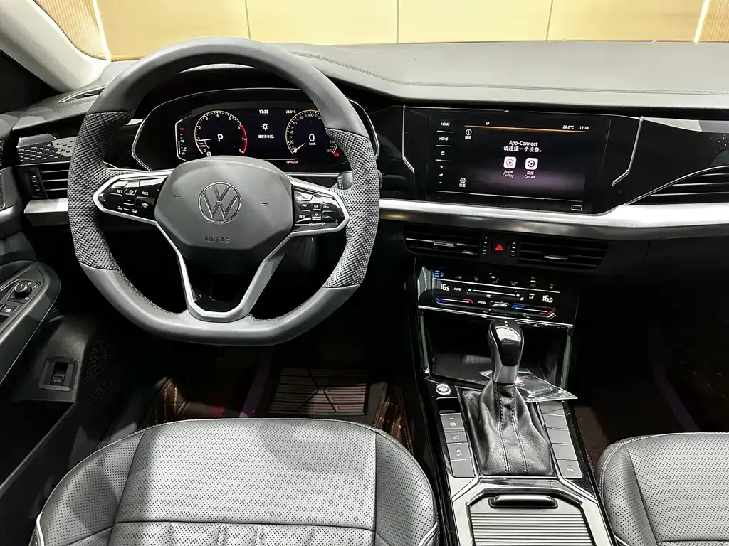 Volkswagen Passat — фото 10