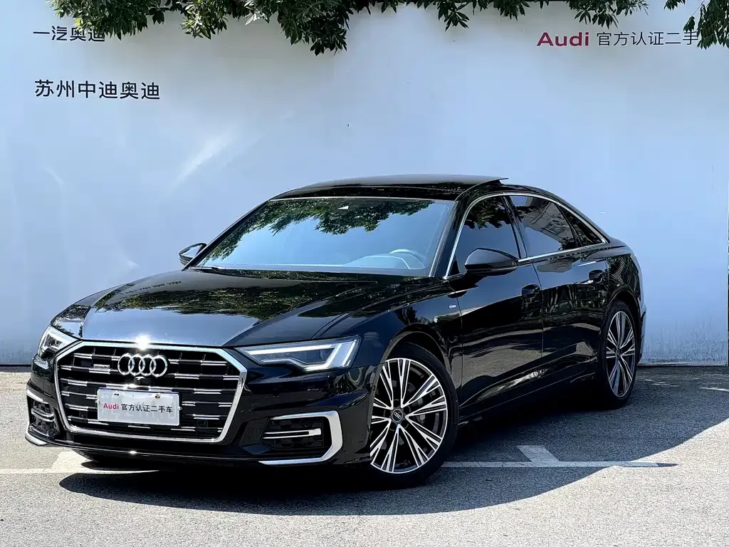 Audi A6L — фото 1