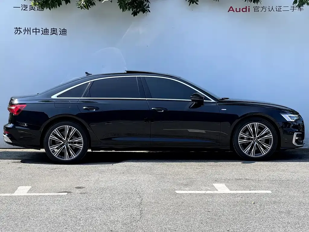 Audi A6L — фото 2