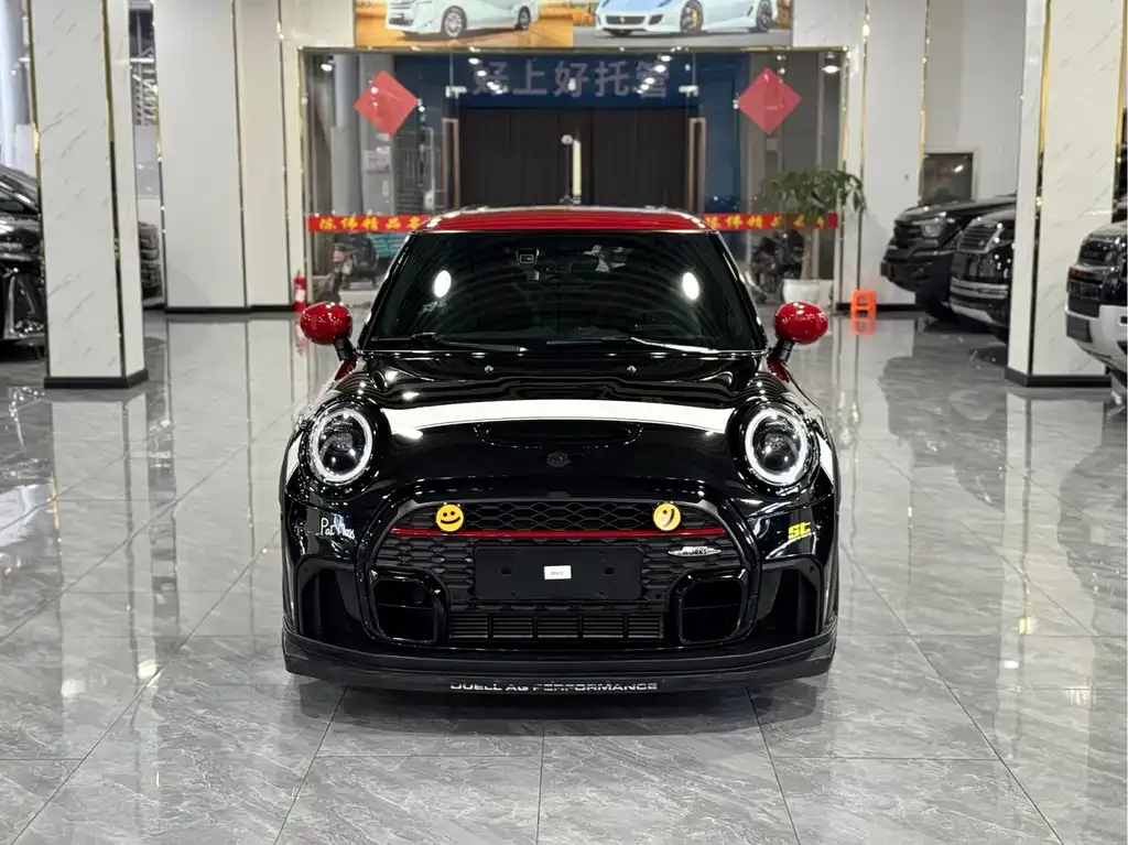 MINI JCW (John Cooper Works) — фото 3