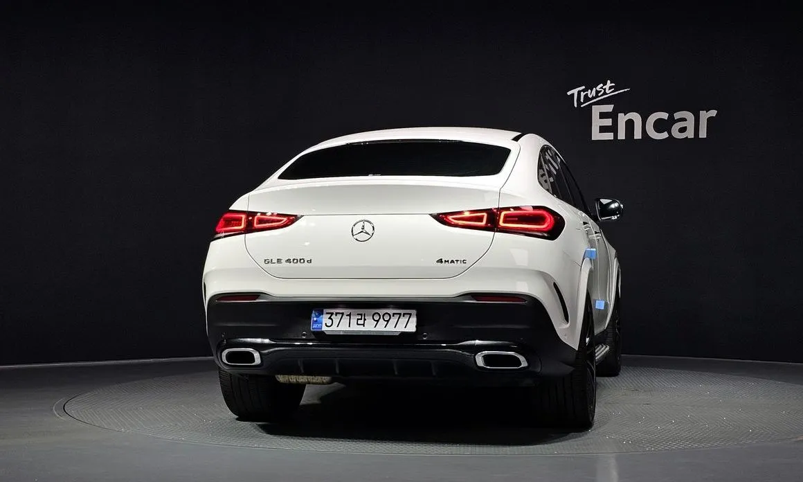 Mercedes-Benz GLE-Class — фото 7