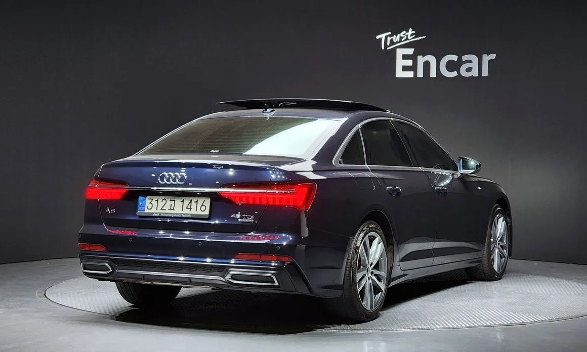 Audi A6 — фото 2