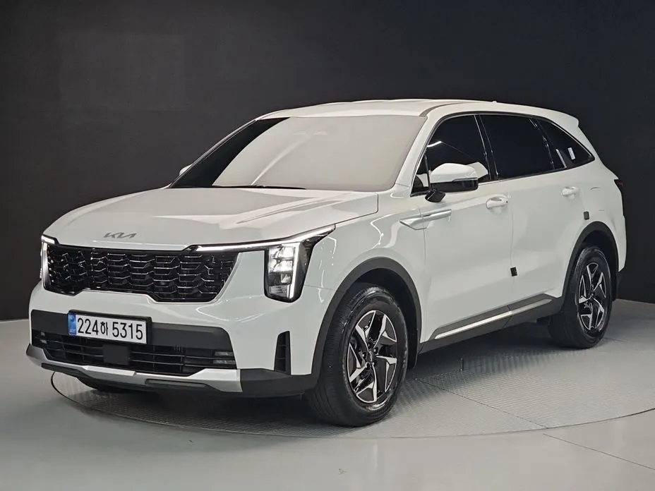 Kia Sorento — фото 5